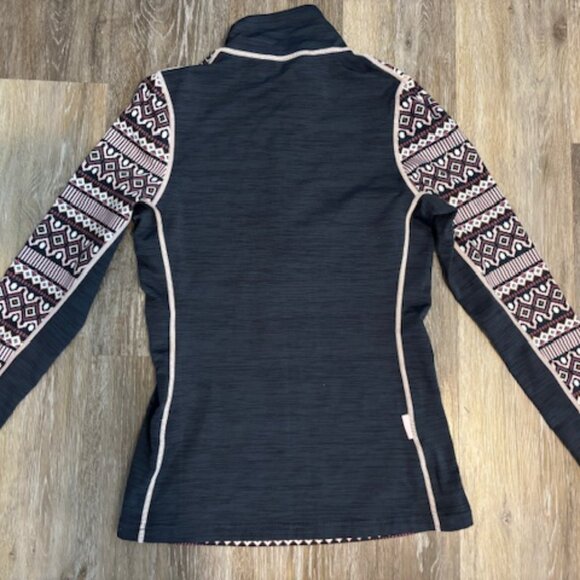 KARI TRAA - base layer set top and bottoms - Size S - Picture 4 of 12
